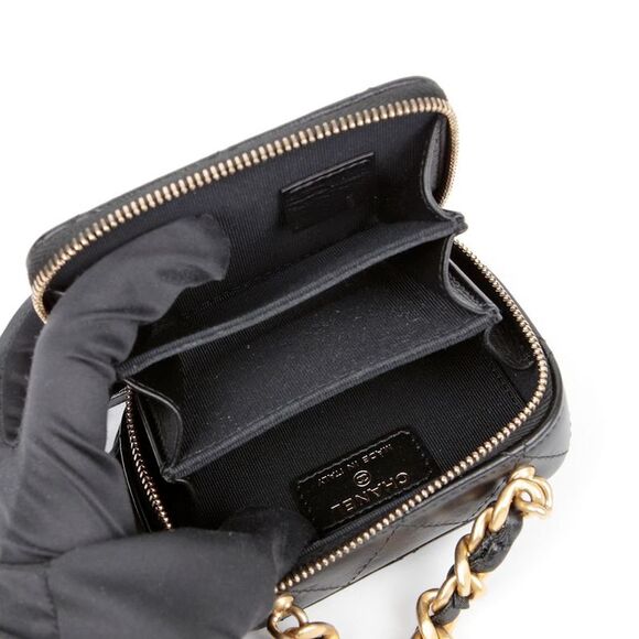 Cc Logo Mini Chain Shoulder Crossbody Bag - Picture 8 of 9